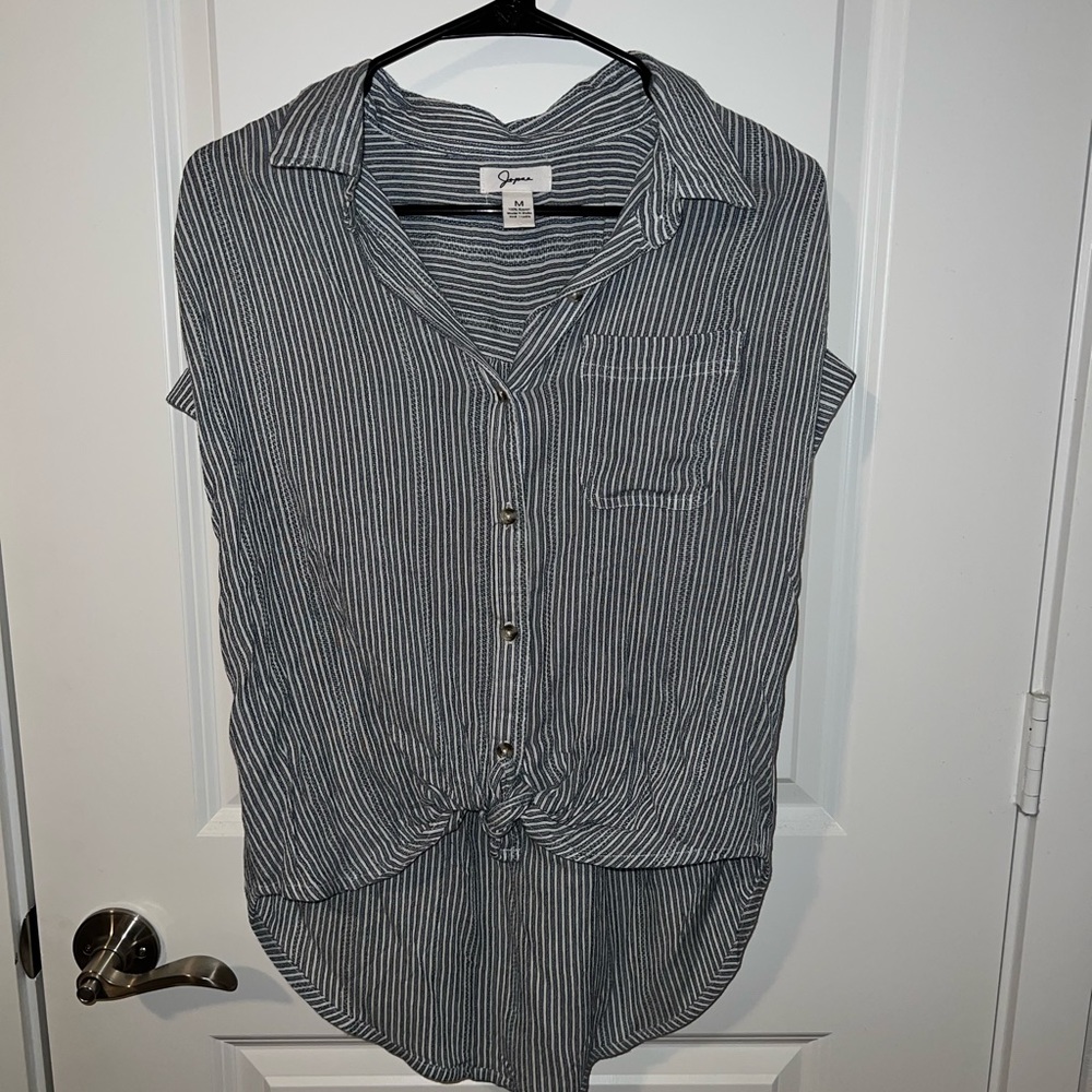 Blue white stripped button up